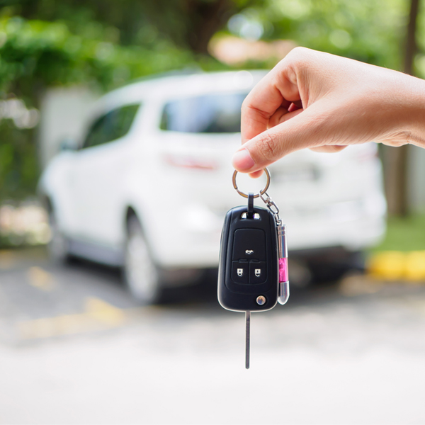 door-to-door car shipping is typically only for vehicles, but some companies may offer additional services for transporting personal belongings